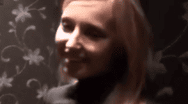 Поебались в примерочной ВБ: Девушка экстрималка на минималках, одевается и раздевается с членом во рту